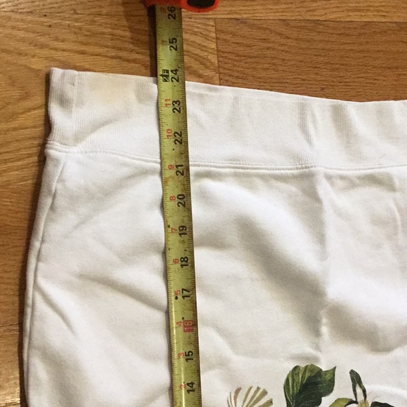 Smoky Bear “Only You” sw-shirt floral white sz medium (M) Forest fire prevention - Picture 7 of 9